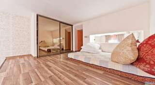 Гостиница Невский Экспресс отель Санкт-Петербург Двухуровневые Lounge Private Apartment-2